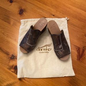 Dansko limited edition Sage Denim Metallic mules/clogs